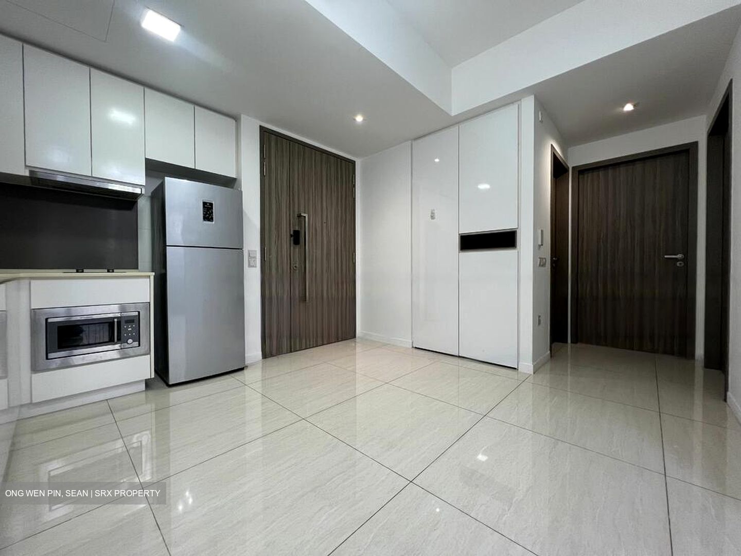 Sky Vue (D20), Condominium #554360891